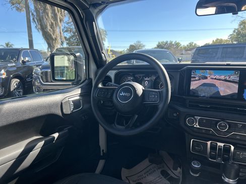 New 2026 Jeep Gladiator Sport image 55