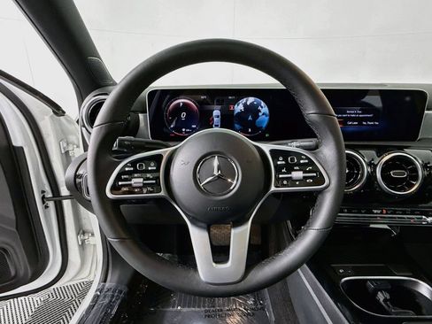 Used 2019 Mercedes-Benz A 220 image 11