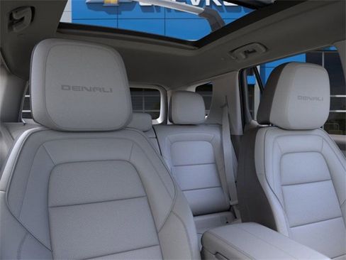 New 2026 GMC Terrain Denali w/ LPO, Floor Liner Package image 24