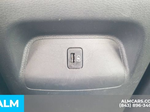 Used 2024 Nissan Sentra SV FWD image 22