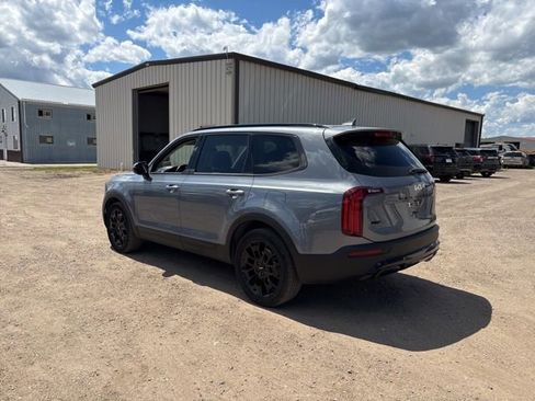 Used 2022 Kia Telluride SX w/ Nightfall Edition Package AWD/4WD image 10