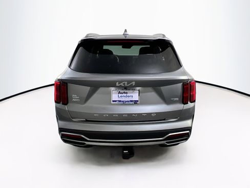 Used 2022 Kia Sorento SX Prestige w/ Panoramic Sunroof Package image 6