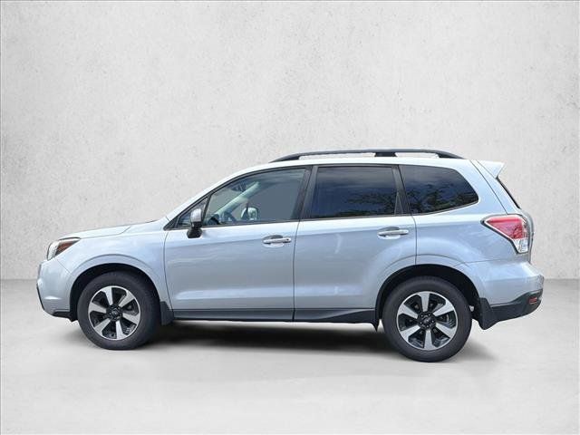 Used 2017 Subaru Forester 2.5i Premium AWD/4WD image 8
