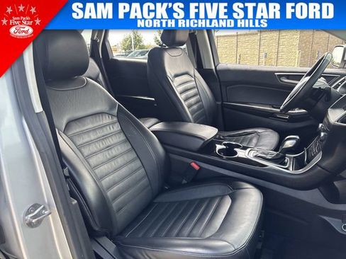Used 2016 Ford Edge SEL w/ Equipment Group 201A FWD image 33