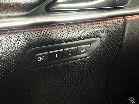 Used 2019 Cadillac XTS Luxury image 41