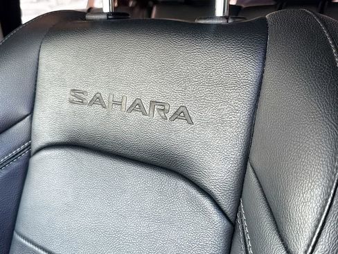 Used 2022 Jeep Wrangler Unlimited Sahara w/ Safety Group image 21