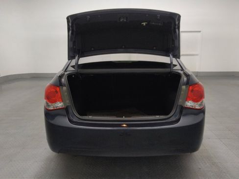 Used 2016 Chevrolet Cruze LS image 29