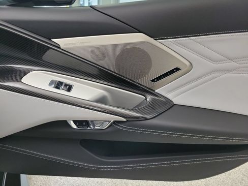 Certified 2023 Chevrolet Corvette Z06 w/ Chrome Exterior Badge Package RWD image 21