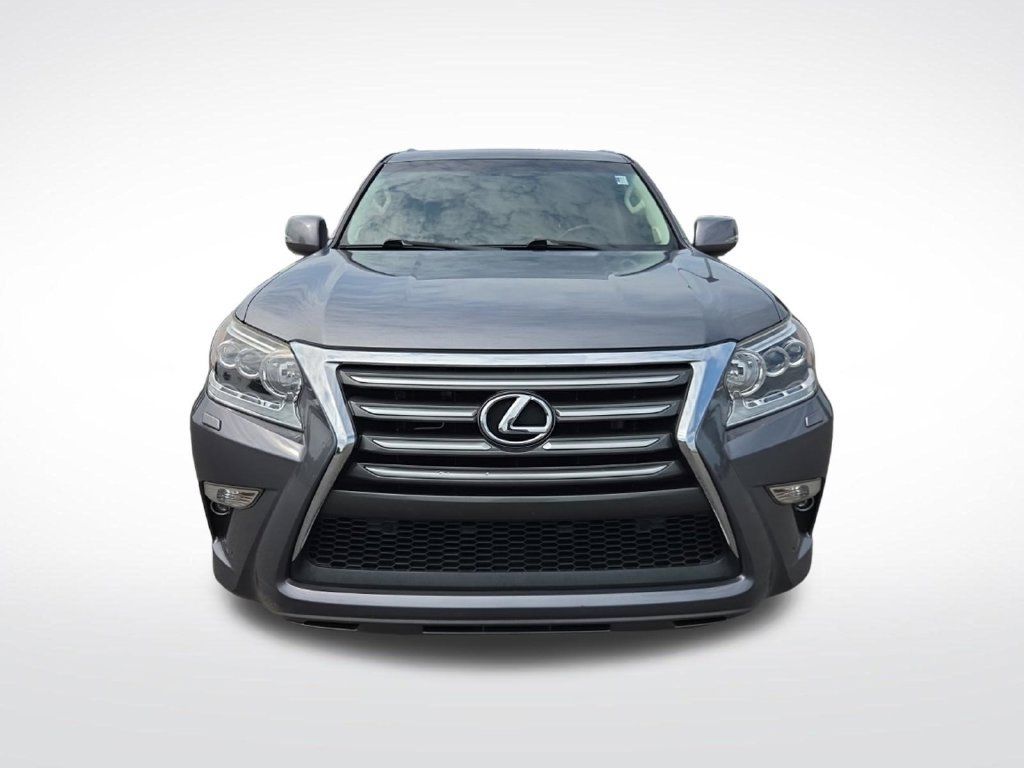 Used 2018 Lexus GX 460 Premium w/ Premium Package AWD/4WD image 11