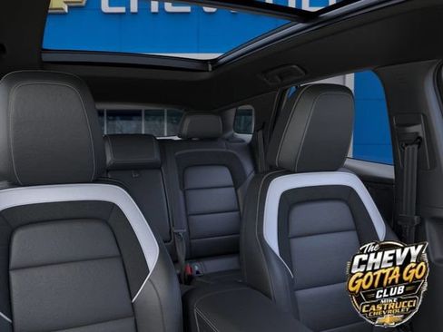 New 2025 Chevrolet Blazer EV LT AWD/4WD image 24