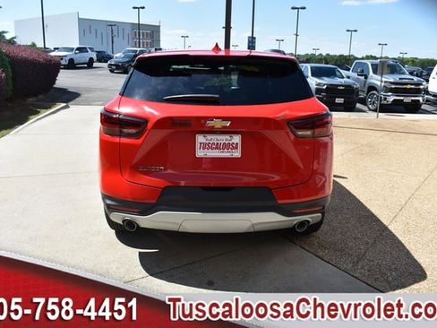Used 2024 Chevrolet Blazer LT FWD image 8