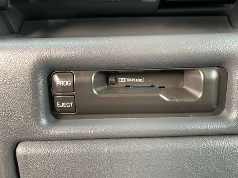 Used 2001 Chevrolet Silverado 2500 LT image 27