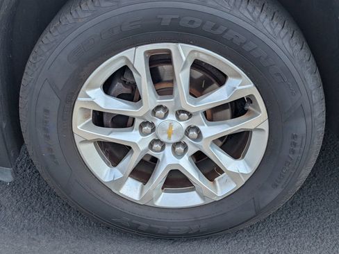 Used 2018 Chevrolet Traverse LT AWD/4WD image 12