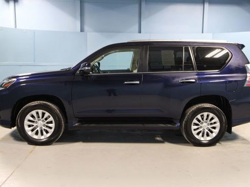 Used 2023 Lexus GX 460 Premium image 35