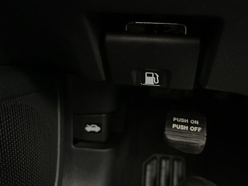 Used 2024 Nissan Altima 2.5 SV FWD image 20