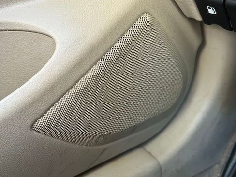 Used 2014 Nissan Altima 2.5 S w/ Display Audio Package FWD image 18