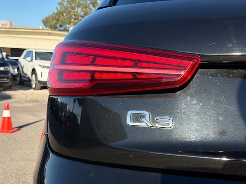 Used 2018 Audi Q3 2.0T Premium image 10