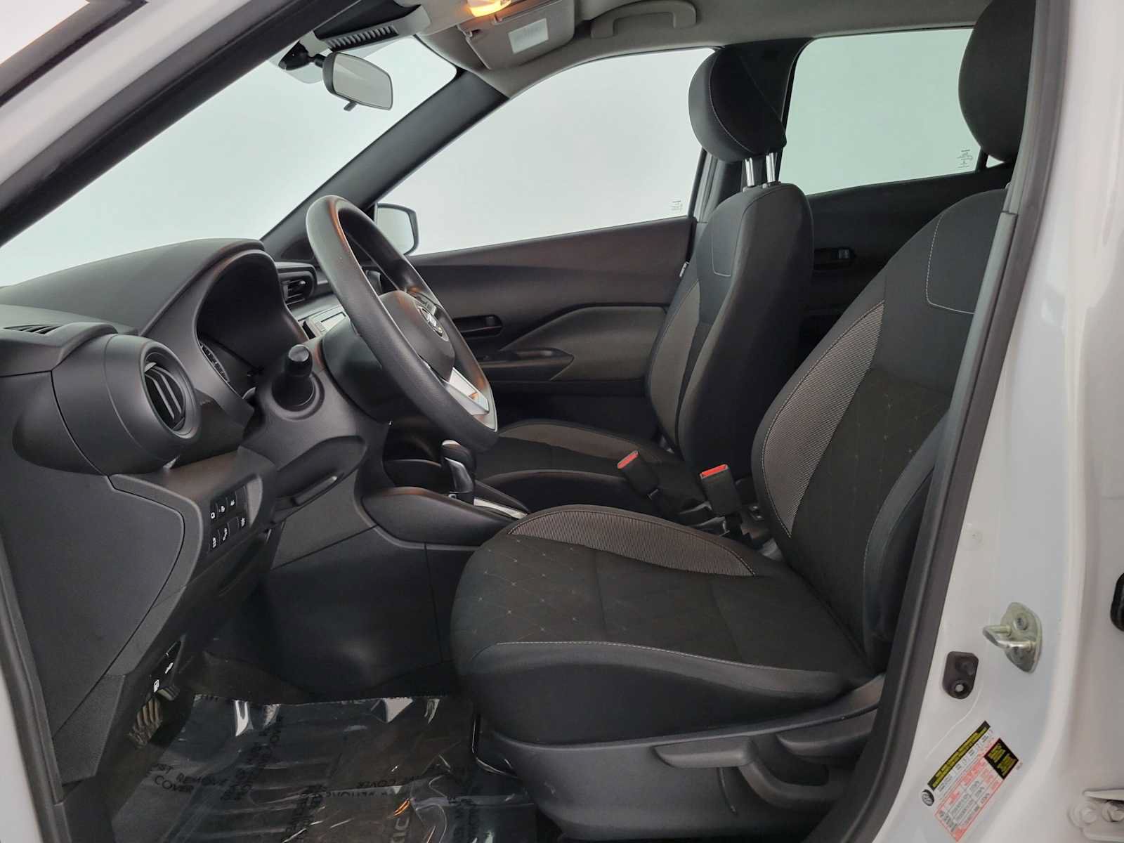 Used 2020 Nissan Kicks S FWD image 19