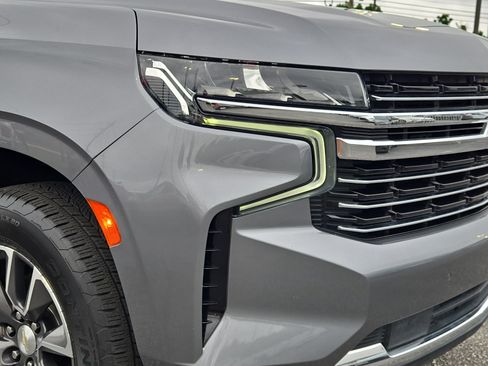 Used 2021 Chevrolet Tahoe LT w/ LT Signature Package AWD/4WD image 4