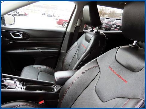 Used 2022 Jeep Compass Trailhawk w/ Trailhawk Elite Group image 13