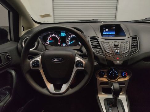 Used 2018 Ford Fiesta SE image 22