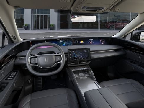 New 2026 Lincoln Nautilus Premier AWD/4WD image 9