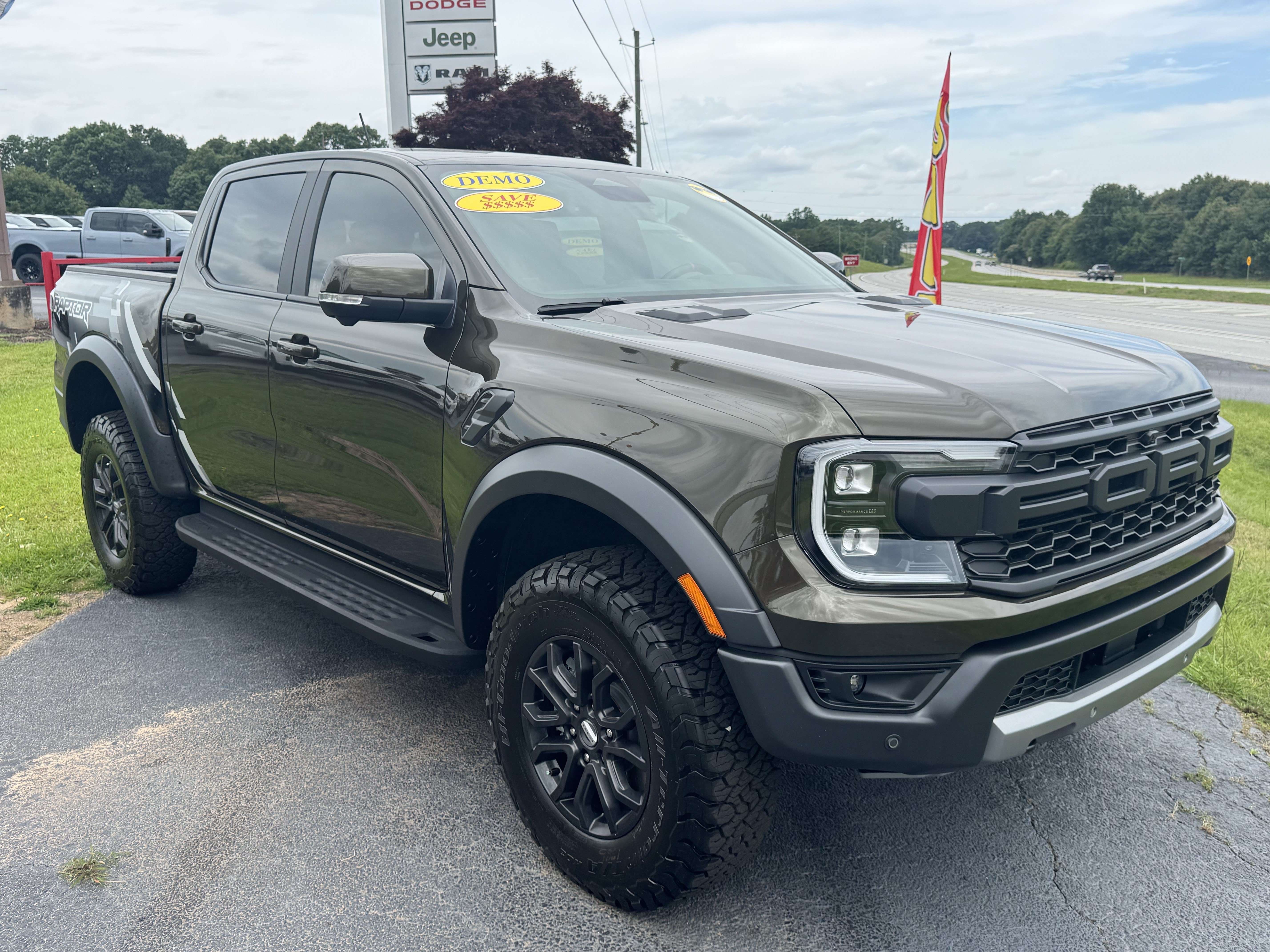 New 2025 Ford Ranger Raptor AWD/4WD image 4