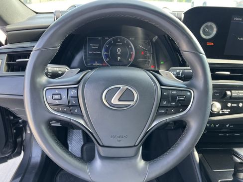 Used 2022 Lexus ES 350 w/ Premium Package FWD image 7