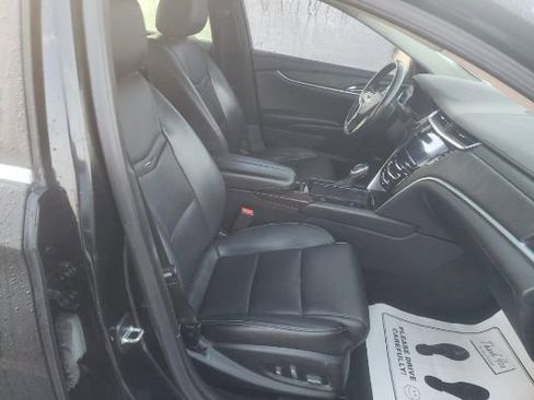 Used 2015 Cadillac XTS image 10