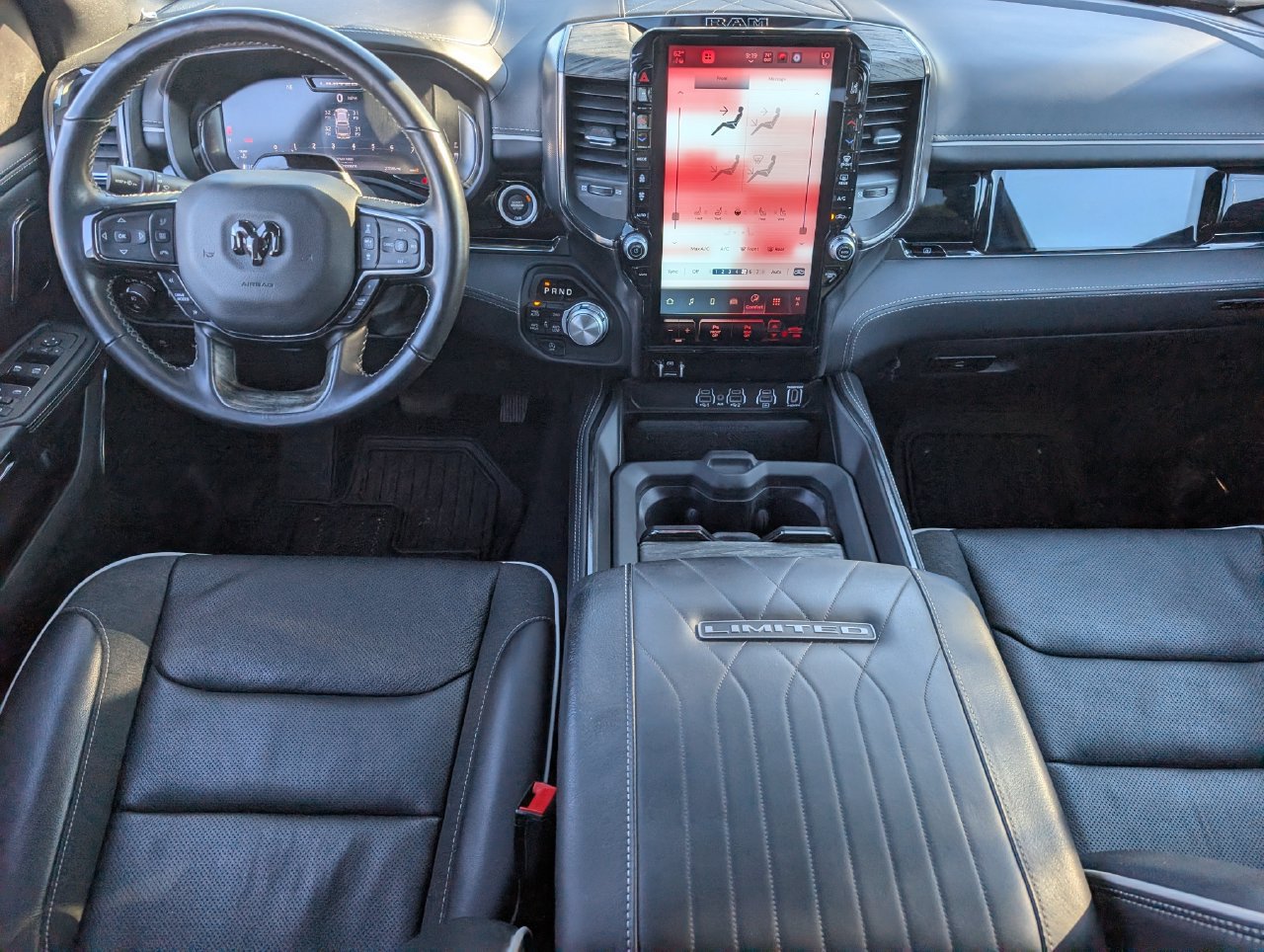 Used 2025 RAM 1500 Limited AWD/4WD image 9