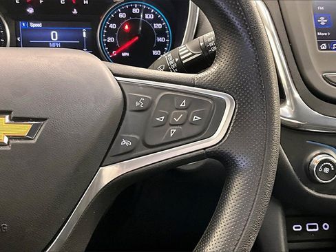 Used 2023 Chevrolet Equinox LT w/ LPO, Floor Liner Package image 18