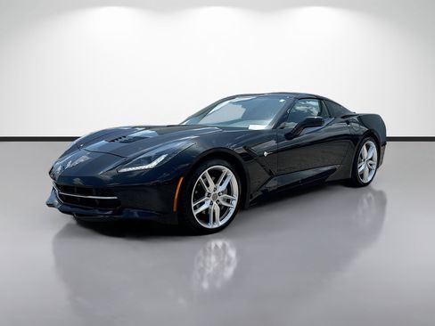 Used 2019 Chevrolet Corvette Stingray Coupe w/ 1LT RWD image 7