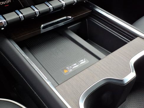 New 2026 GMC Acadia Denali w/ Super Cruise Package image 22