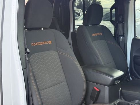 Used 2021 Jeep Gladiator Willys image 18