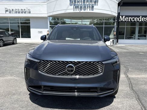 New 2026 Volvo XC90 T8 Ultra w/ Protection Package Premier image 8