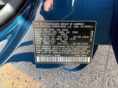 Used 2023 Volkswagen Atlas Cross Sport SE w/ Panoramic Sunroof Package image 35