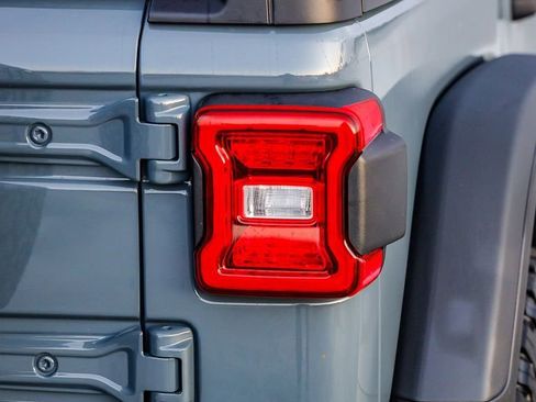 New 2026 Jeep Wrangler Unlimited Rubicon image 10