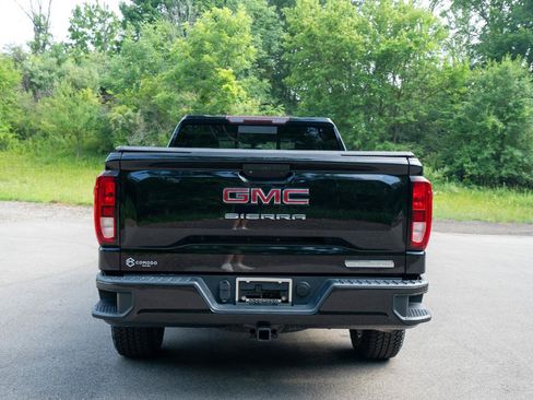 Used 2019 GMC Sierra 1500 Elevation w/ Elevation Value Package AWD/4WD image 4