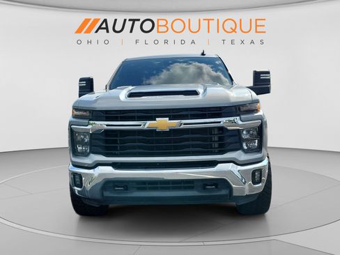Used 2024 Chevrolet Silverado 2500 LT w/ All Star Edition AWD/4WD image 9