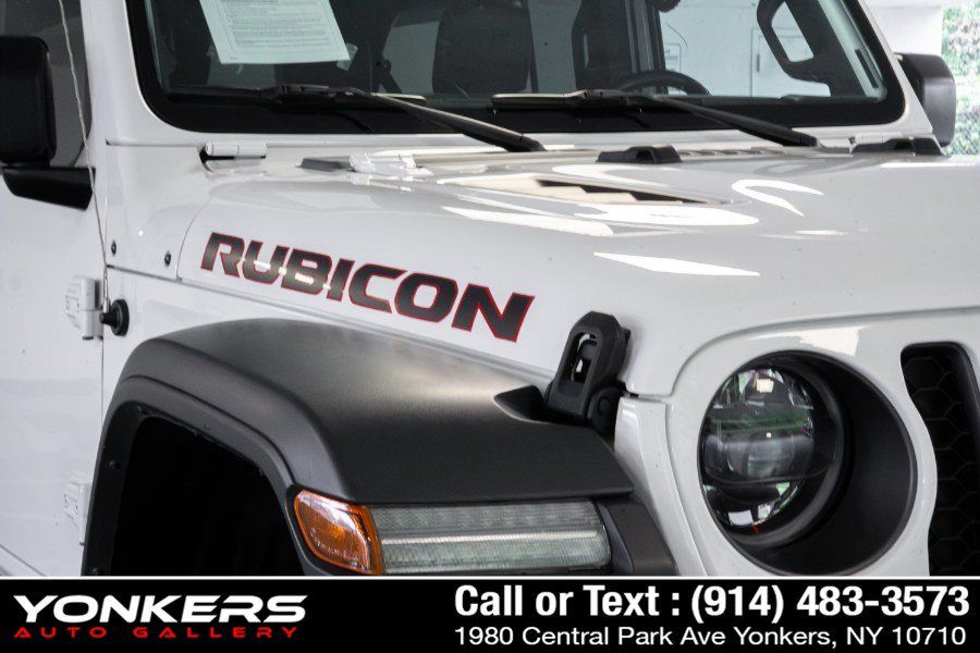 Used 2023 Jeep Wrangler Unlimited Rubicon w/ LED Lighting Group AWD/4WD image 7