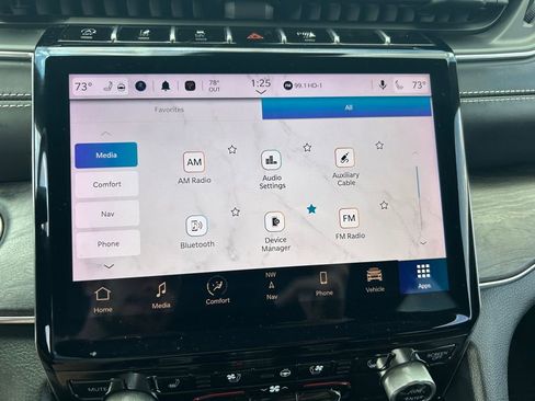 Used 2021 Jeep Grand Cherokee L Overland w/ Luxury Tech Group IV image 12