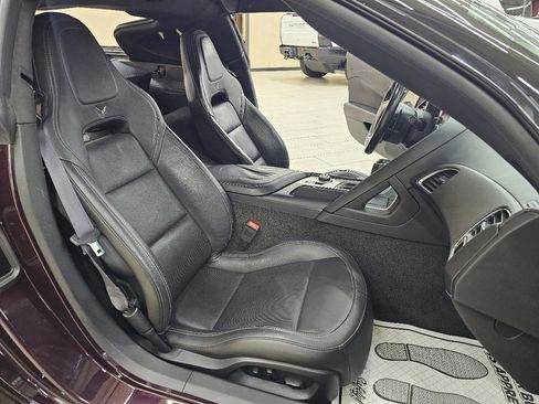 Used 2017 Chevrolet Corvette Stingray Coupe w/ 2LT Preferred Equipment Group image 21