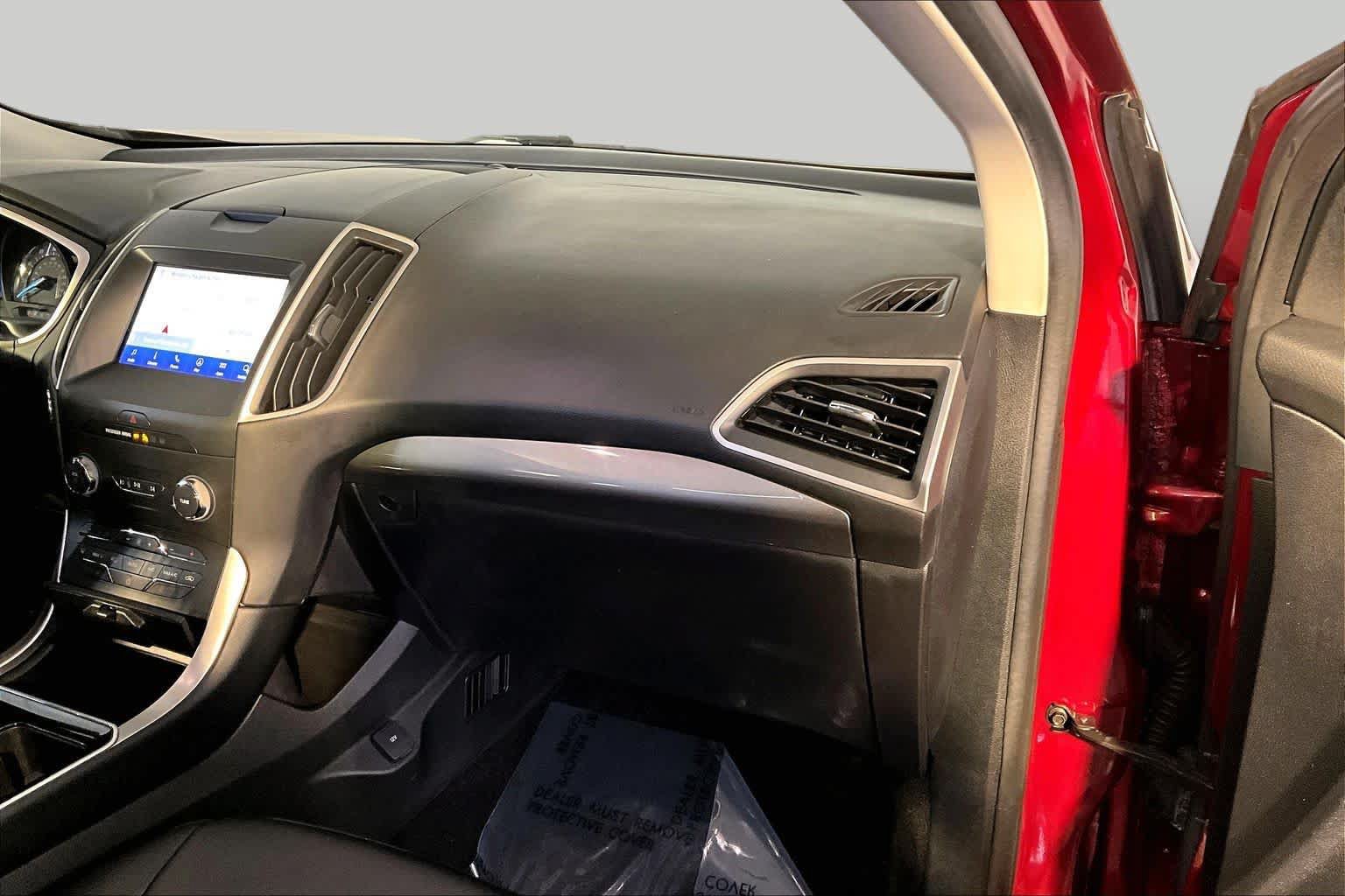 Used 2019 Ford Edge SEL w/ Equipment Group 201A AWD/4WD image 19