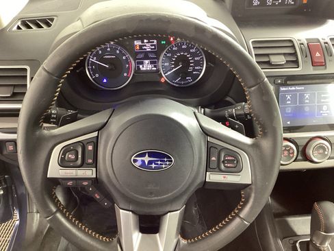 Used 2017 Subaru Crosstrek 2.0i Limited image 22