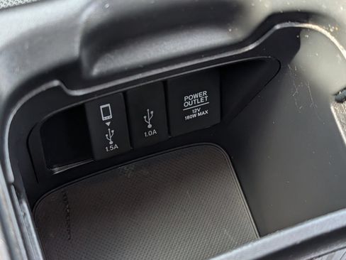Used 2018 Honda CR-V EX-L image 10