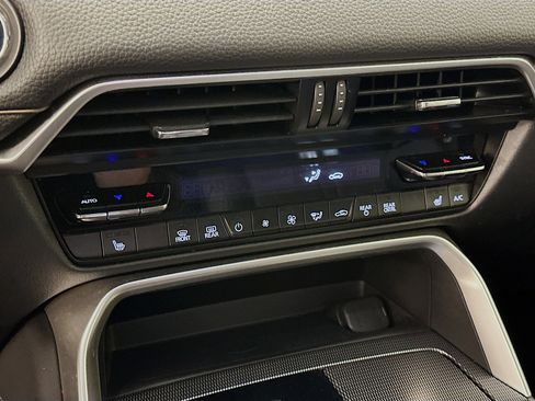 Used 2024 MAZDA CX-90 3.3 Turbo w/ Preferred Plus image 24