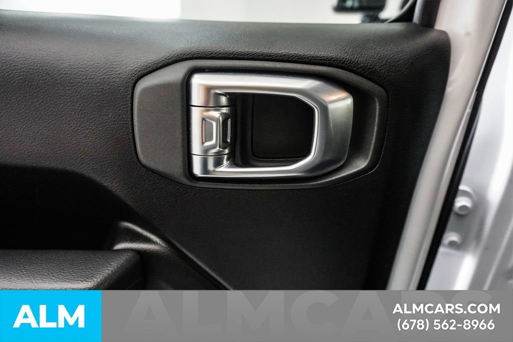 Used 2026 Jeep Gladiator Mojave AWD/4WD image 42