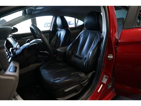 Used 2019 Hyundai Elantra SEL FWD image 11