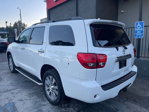 Used 2016 Toyota Sequoia Limited image 7