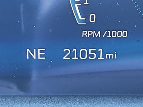 Certified 2025 Cadillac XT4 Sport image 12